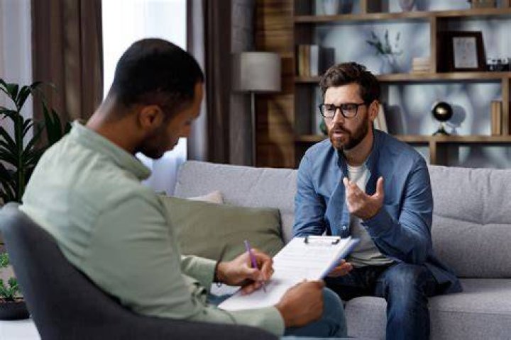 Were can a psychologist work?